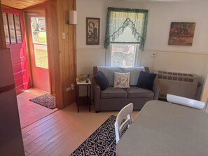 Smart TV - Bucktail Lodge Riverview Cabin on Barker Lake in Winter, Wisconsin (Winter)