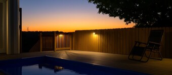 Luxury 5BR 4BA w/Pool, Pet-Friendly, EV Charger, 11 Beds, Welcome dinner