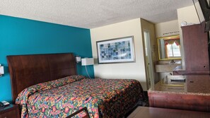 Desk, free WiFi, bed sheets