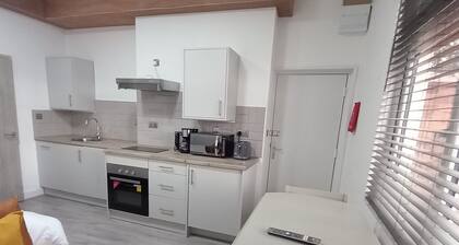 Well Equipped Studio Apartment