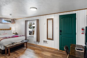2 Schlafzimmer, Bügeleisen/Bügelbrett, Reisekinderbett, WLAN