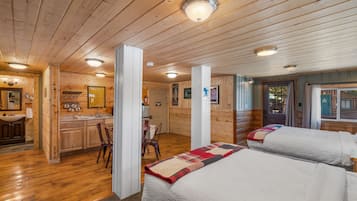 1 habitación, tabla de planchar con plancha, cuna de viaje y wifi