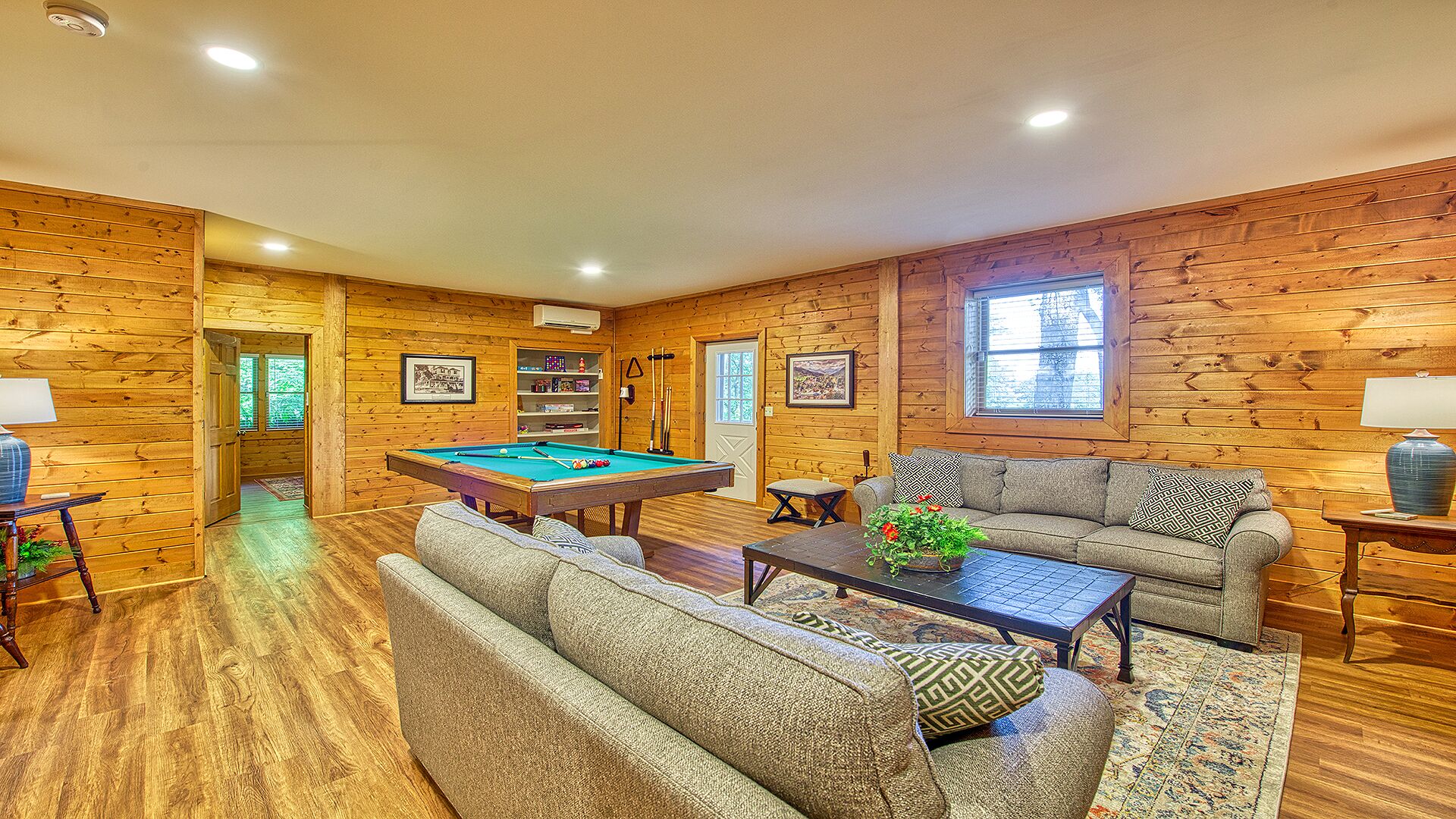 13 Best PetFriendly Cabin Rentals In Waynesville, North Carolina