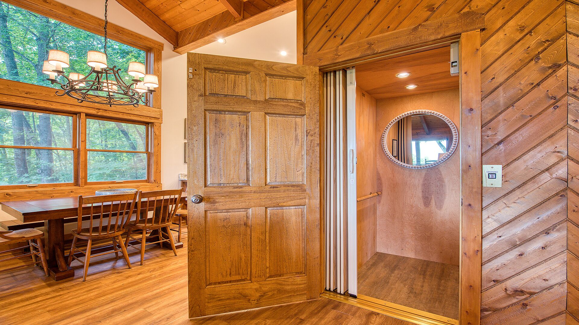 13 Best PetFriendly Cabin Rentals In Waynesville, North Carolina