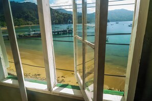 Colonial Suite | Beach/ocean view - CHOLSON CHALETS LIMITED (Charlotteville)
