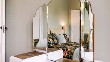 4 chambres, fer et planche Ă  repasser, Wi-Fi gratuit, draps fournis