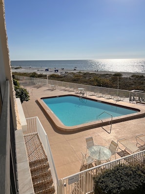 Piscine extérieure, piscine chauffée