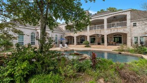 Piscine extérieure, piscine chauffée