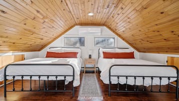 2 slaapkamers, een strijkplank/strijkijzer, gratis wifi, beddengoed