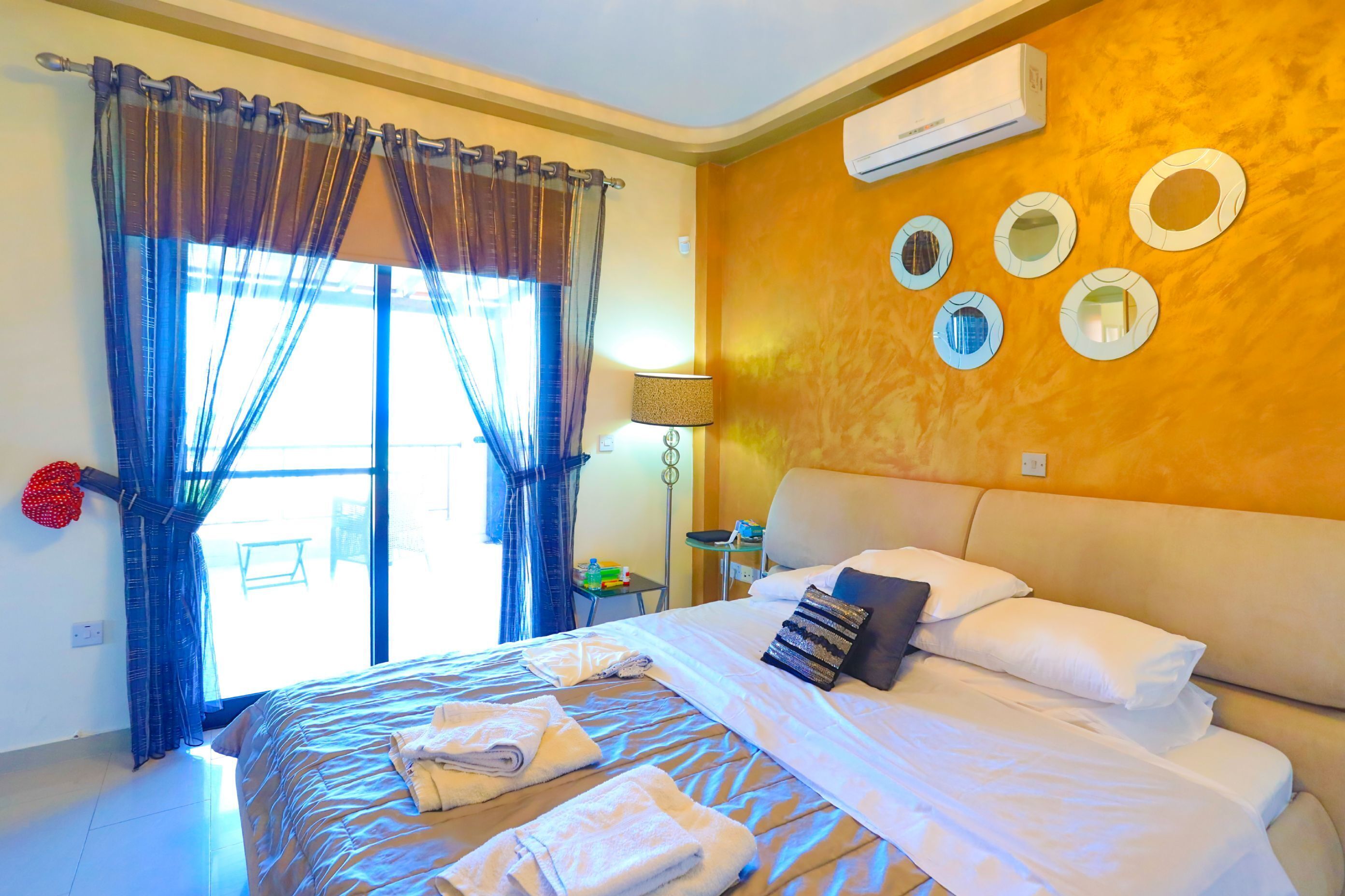 3 bedrooms, iron/ironing board, free WiFi, bed sheets