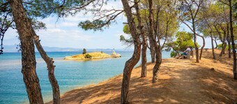 Villa Kalma Pente, charming villa, private pool, near Moudania