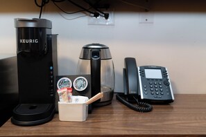Full-size fridge, microwave, coffee/tea maker, electric kettle
