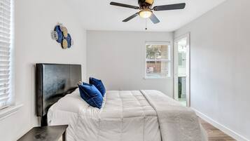 4 Schlafzimmer, Bügeleisen/Bügelbrett, Reisekinderbett, kostenloses WLAN