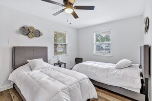 4 bedrooms, iron/ironing board, travel cot, free WiFi