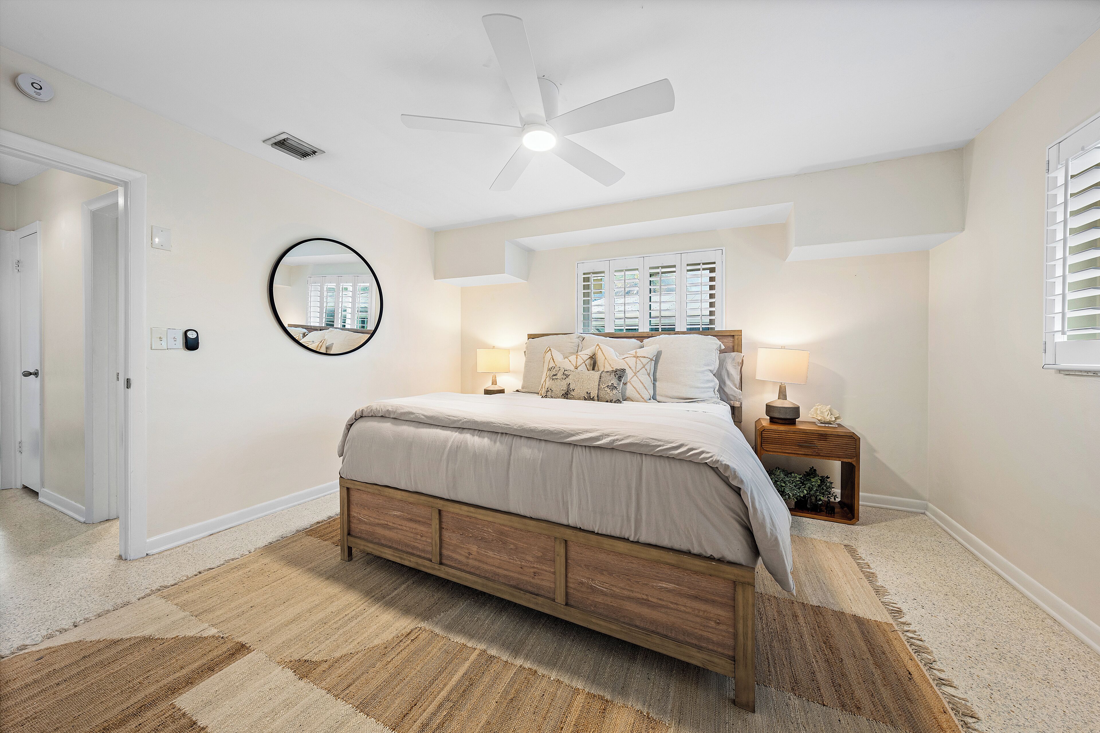 2 chambres, fer et planche à repasser, lit parapluie, Wi-Fi gratuit