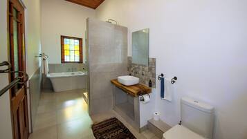 Kamar Double Klasik | Kamar mandi