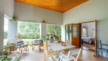 Habitación doble clásica | Terraza o patio