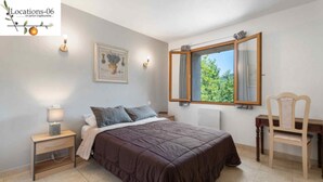 Room - Quiet and Nature Holiday Home on the Côte d'Azur (Le Bar-sur-Loup)