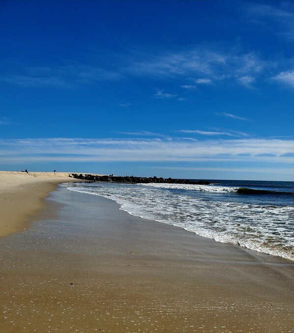 Beach nearby, beach towels