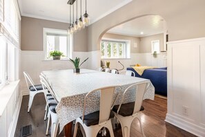 تناول الطعام