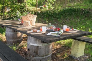 Servei de restauració a l'aire lliure