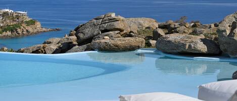 Alberca al aire libre