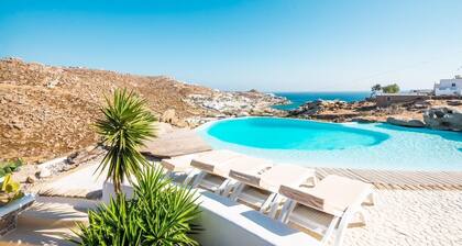 PARAGA SEA VIEW VILLA 1 WALKING DISTANCE to BEACH
by Calypso Sunset Villas