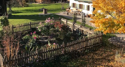 Chalet am Birnbaum, whole house, 140 sqm for 2-6 persons, 2 bedrooms, 2 bathrooms, sauna
