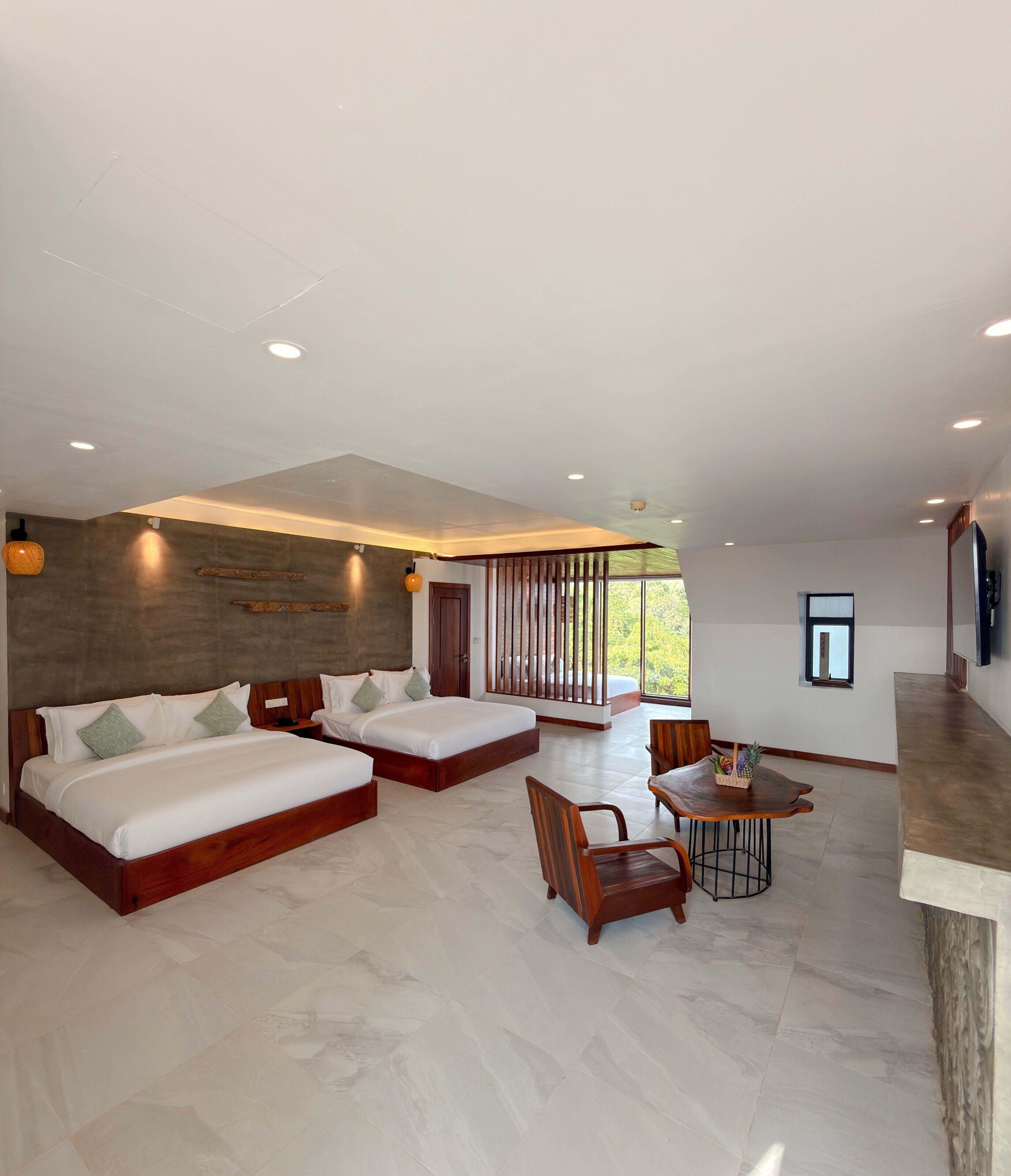 总统套房 | 迷你吧、办公桌、笔记本电脑工作区、熨斗/熨板