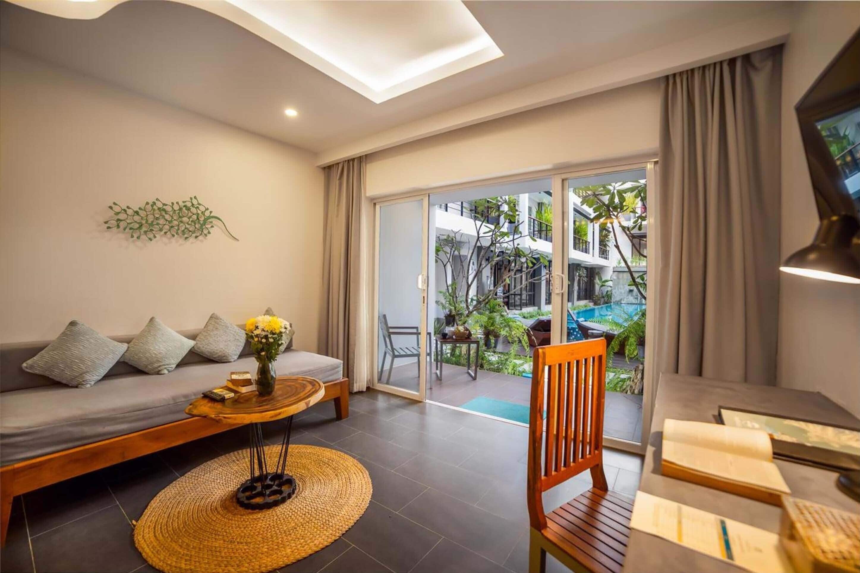 Suite Access Pool | Frigobar, escrivaninha, espaço de trabalho para notebook