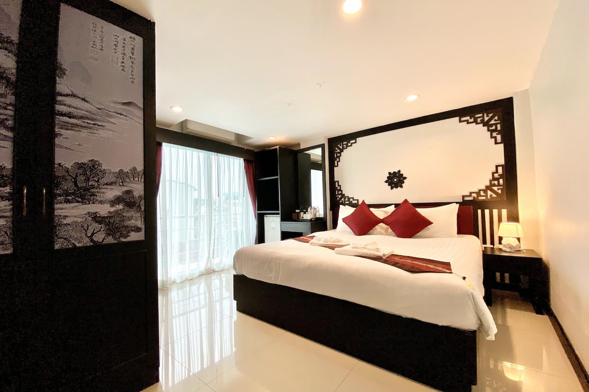 Chambre Double Supérieure | Coffres-forts dans les chambres, bureau