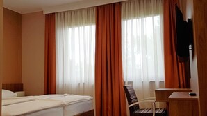 1 habitación, internet y ropa de cama 
