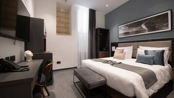 Quarto conforto, 1 cama King | Roupas de cama premium