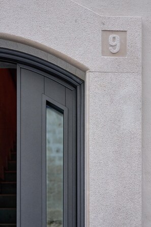 숙박 시설 정면