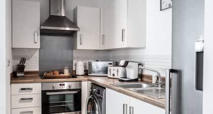 Luxury 2 bed apartment in Wolverhampton CityCentre