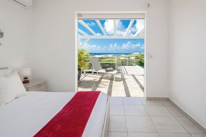2 bedrooms, in-room safe, iron/ironing board, free WiFi - Villa Rubis - Luxury Creole villa, panoramic ocean view (Saint-Francois)