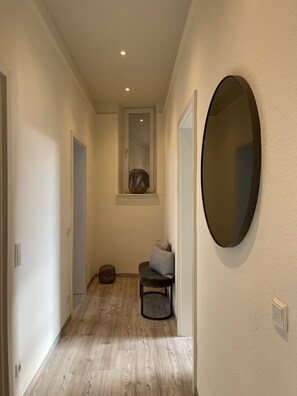 Apartemen Standar (including EUR 70 Cleaning Fee) | Didekorasi berbeda-beda dan dilengkapi dengan perabotan berbeda-beda