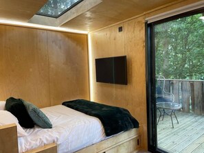 Mökki, 1 suuri parisänky | 1 makuuhuone, ilmainen Wi-Fi, vuodevaatteet