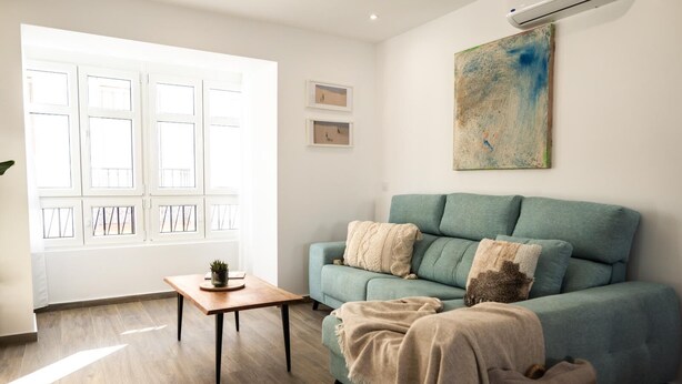 TV - Two Bedroom Apartment (Rota)