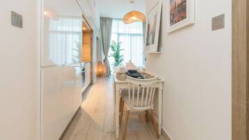 Appartement (0 Bedroom) | Entrée intérieure