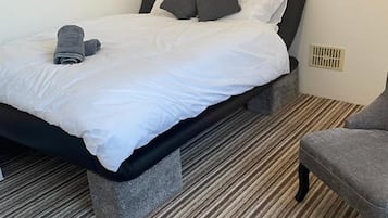 Apartment | 1 bedroom, iron/ironing board, free WiFi, bed sheets