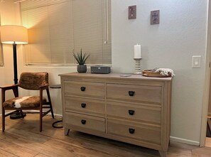 Interior - Beautiful townhouse in a quiet neighborhood. (Green Valley)