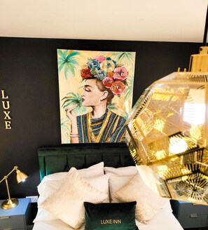 3 chambres, fer et planche à repasser, Wi-Fi gratuit, draps fournis