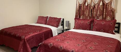 3 camere, ferro/asse da stiro, Wi-Fi gratuito, lenzuola