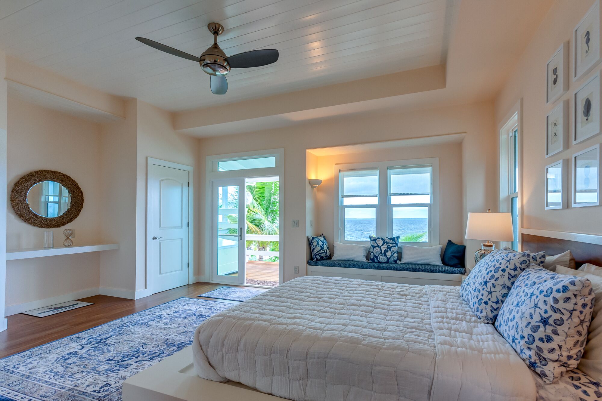 3 bedrooms, travel cot, WiFi, bed sheets