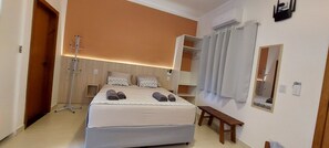1 bedroom, iron/ironing board, free WiFi