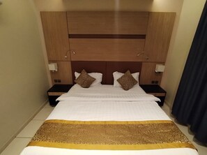 Studio | Premium bedding, pillowtop beds, free WiFi, bed sheets - Mnazel Al Vorsan (Jeddah)