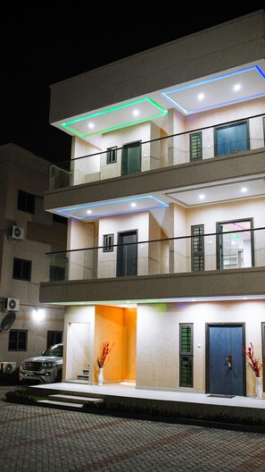 Exterior - Immaculate 3-bed Apartment in Accra (North Legon)