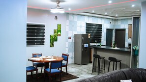 Apartment | Dining