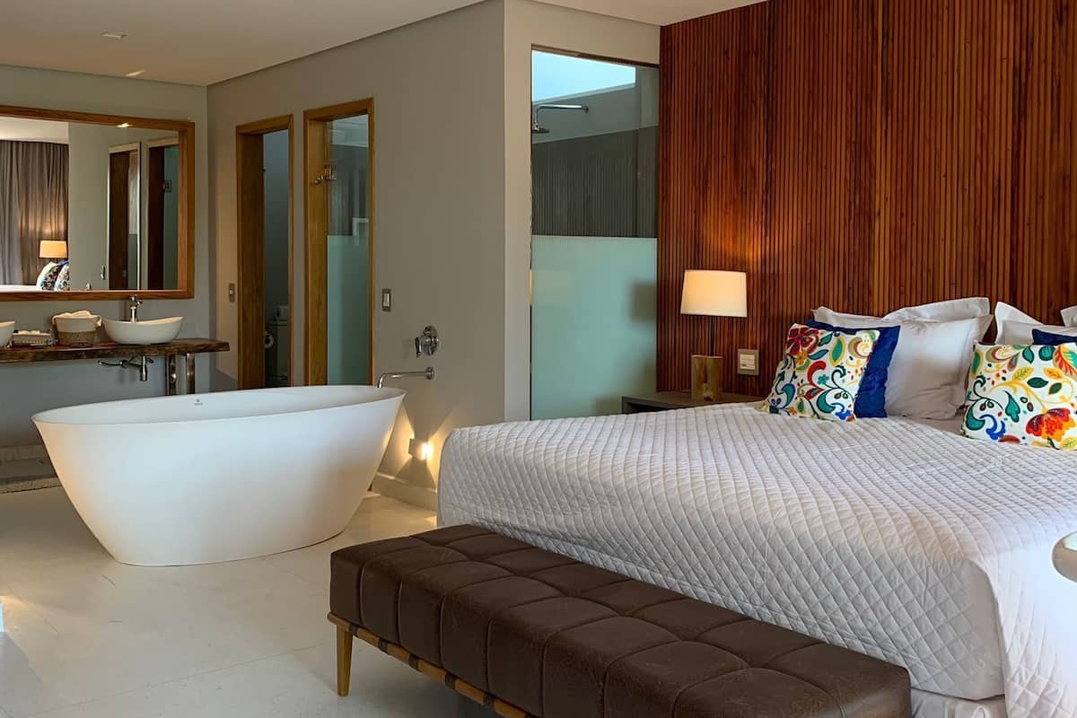 Camera Superior con 2 letti singoli, 1 letto king, vista spiaggia | Biancheria da letto di alta qualità, materassi a doppio strato, minibar